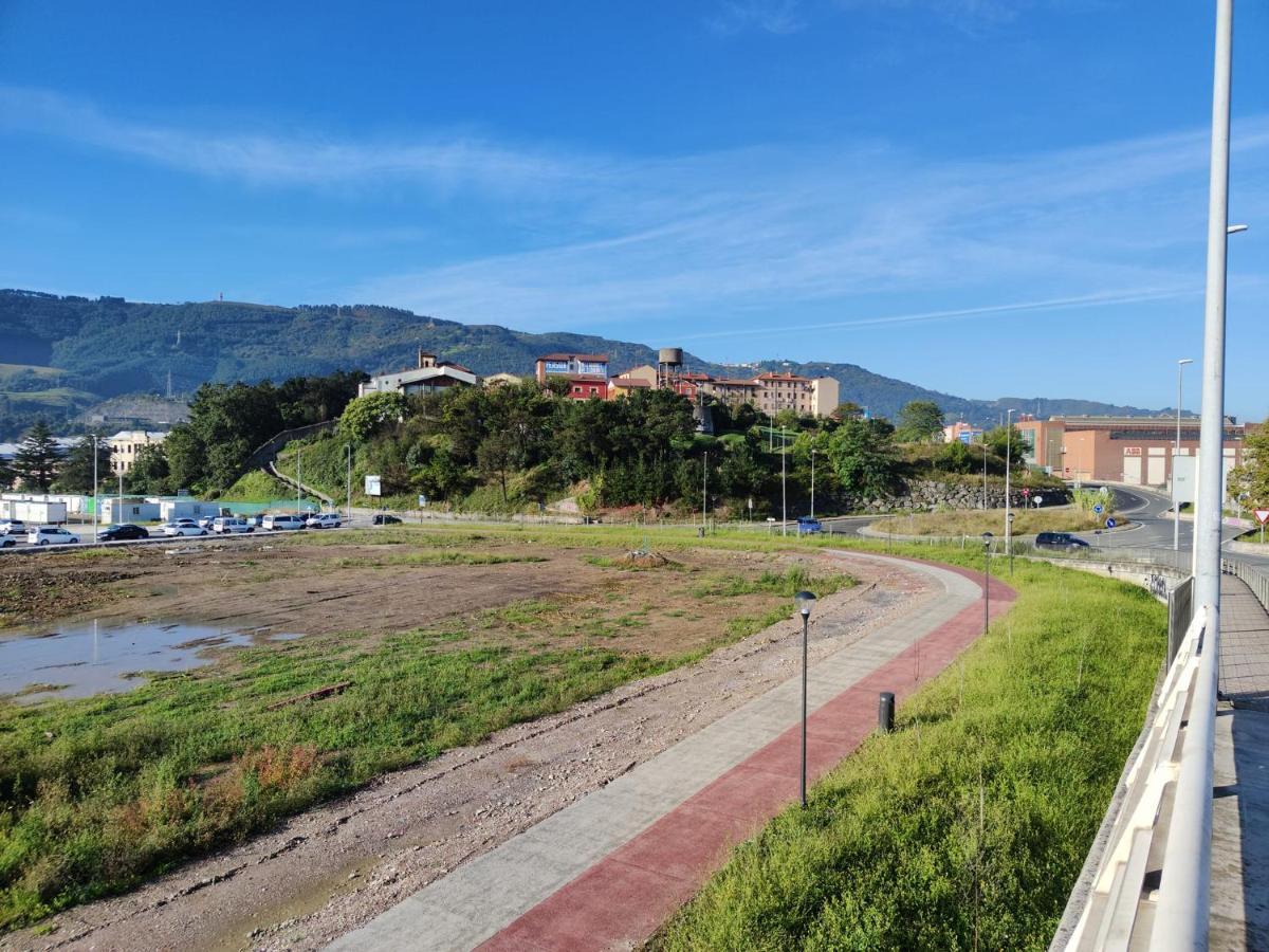 Montero Sestao Bilbao Hotell Trapagaran Eksteriør bilde