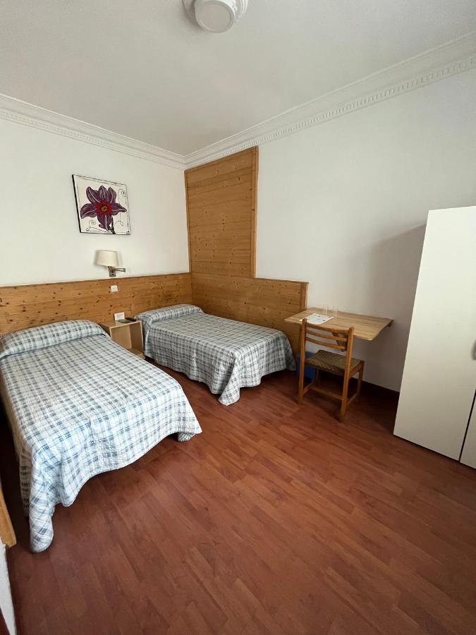 Montero Sestao Bilbao Hotell Trapagaran Eksteriør bilde