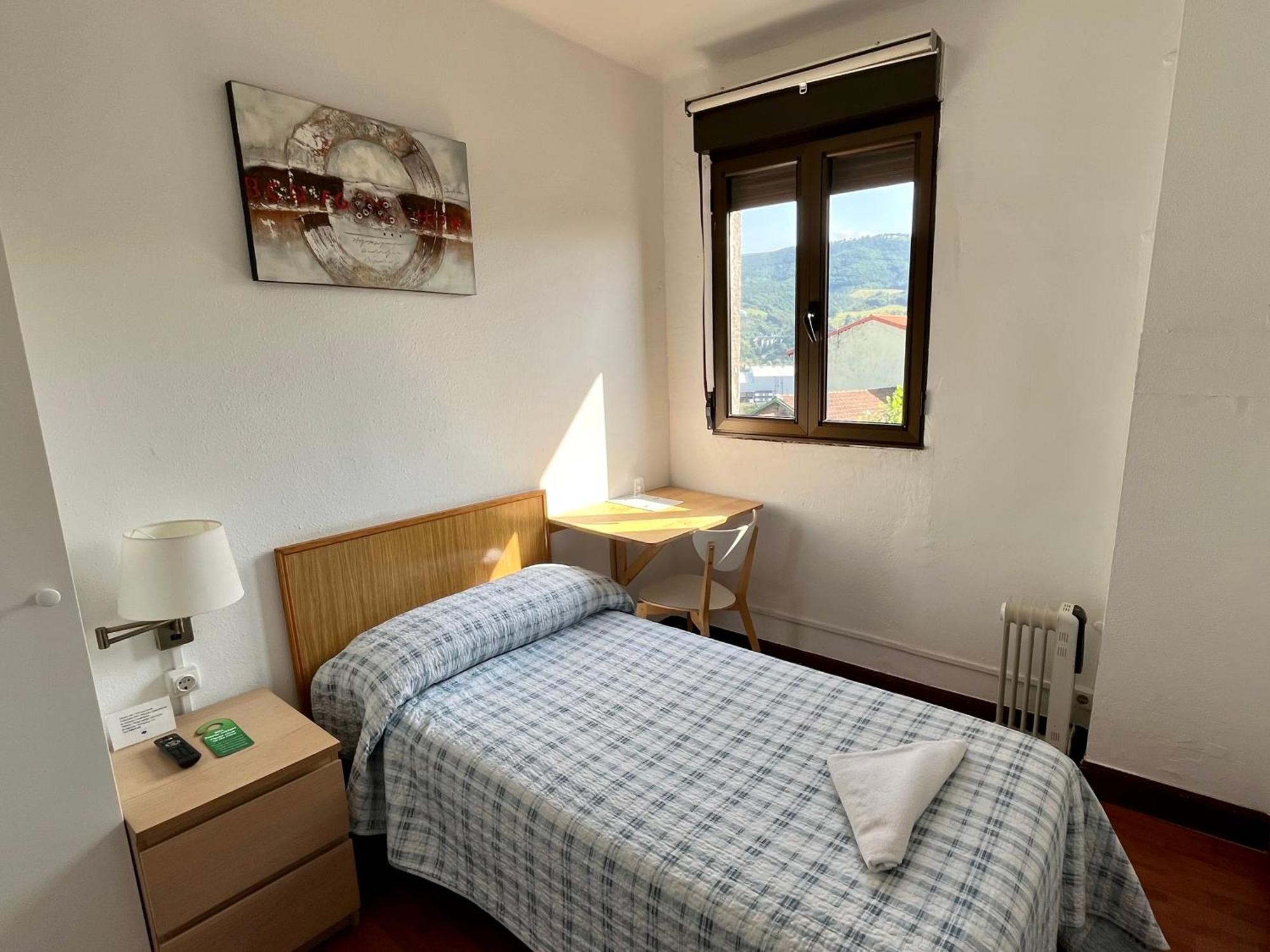 Montero Sestao Bilbao Hotell Trapagaran Eksteriør bilde