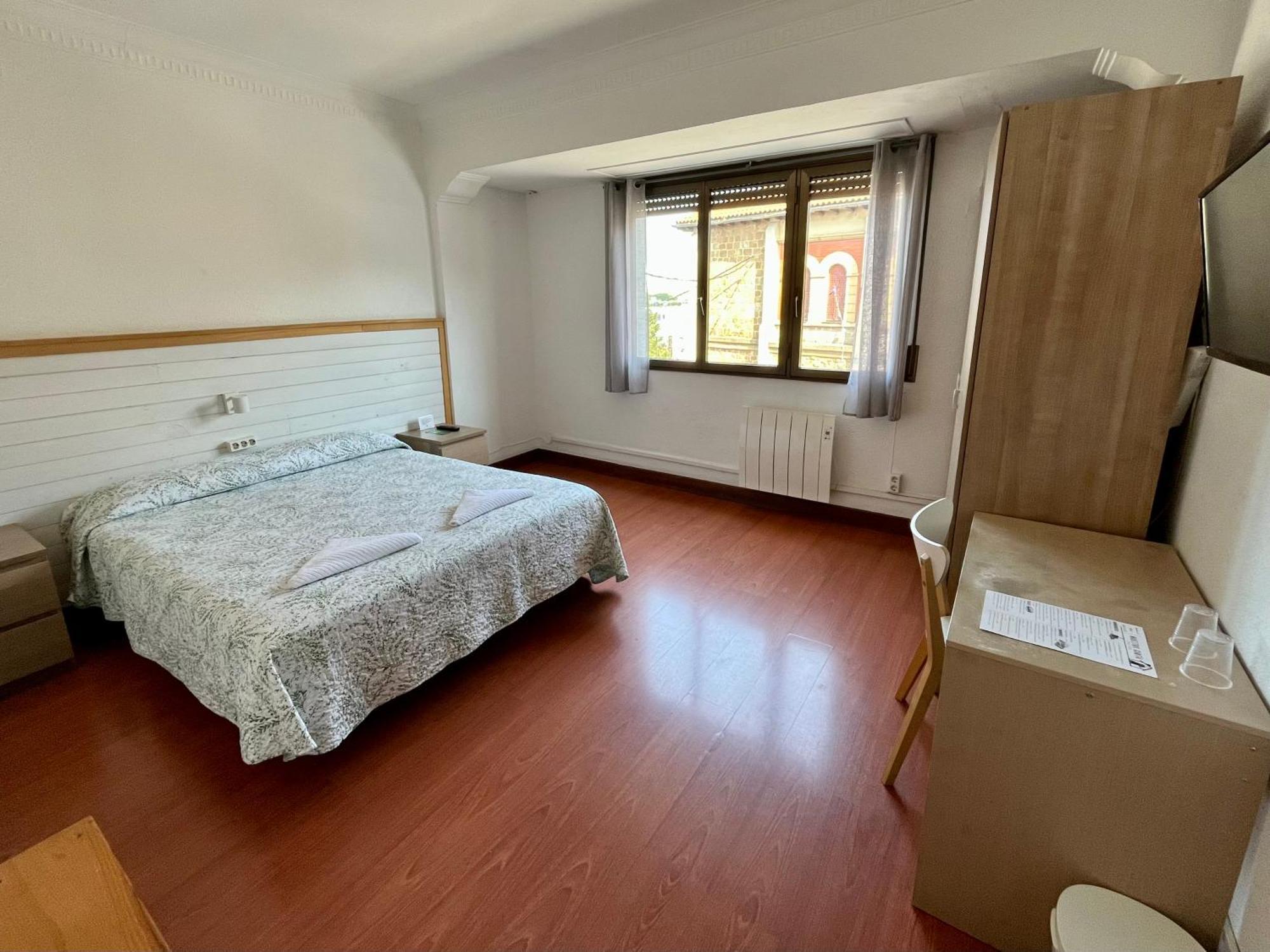 Montero Sestao Bilbao Hotell Trapagaran Eksteriør bilde